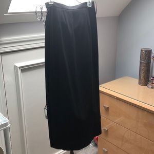 Women’s skirt